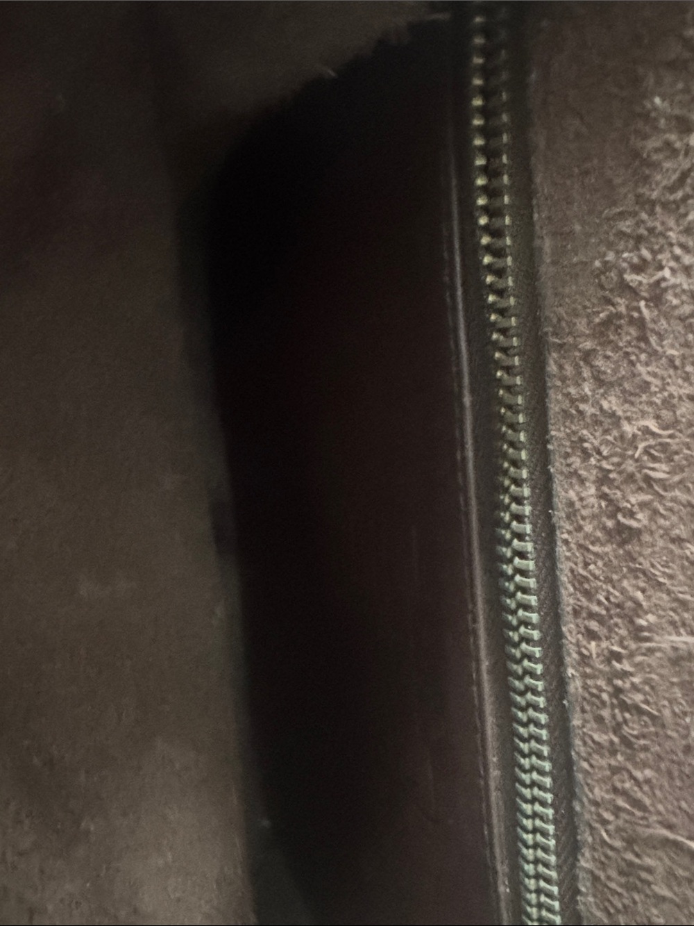 Coach Brown Leather Top-Handle Shoulder Bag with Gold Hardware - Picture 4 of 8